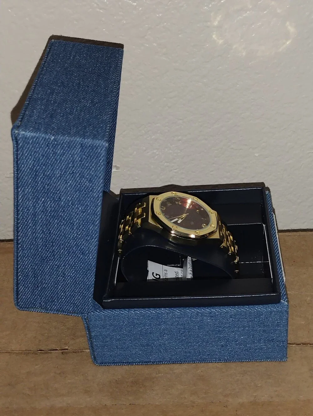 TRUE RELIGION MEN'S WATCH GOLD TONE TRUE RELIGION GOLD TONE TIGER WATCH NEW